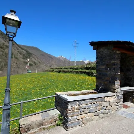 Casa Mora Torre de Capdella