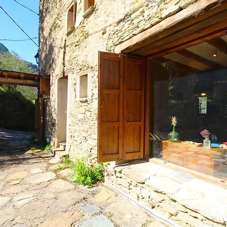 Casa Mora Torre de Capdella
