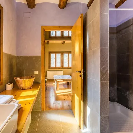 Semesterbostad Casa Mora Torre de Capdella